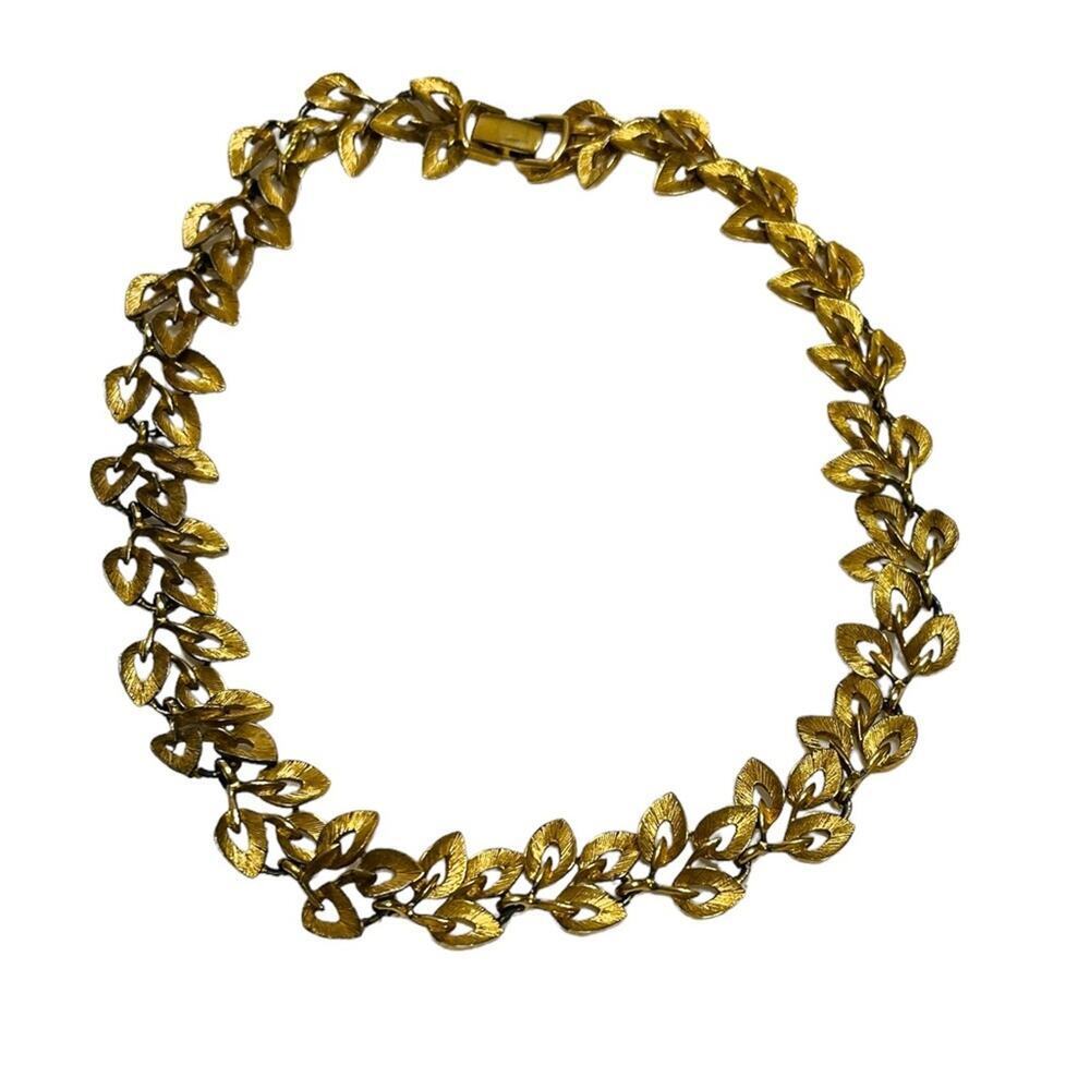 Vintage Rare Napier Gold Leaf Boho Choker Necklace